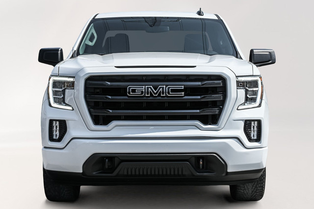 2021 GMC Sierra 1500 Elevation Awd 4X4 Crew Cab / Légendaire 5.3 in Cars & Trucks in City of Montréal - Image 2