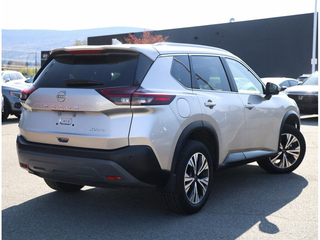 2023 Nissan Rogue AWD SV Moonroof - No Accidents / BC Vehicle in Cars & Trucks in Penticton - Image 3