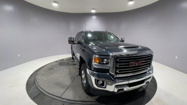 2019 GMC Sierra 3500HD in Cars & Trucks in Strathcona County - Image 2