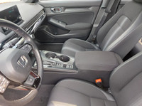 Automatic Transmission Leather Trimmed Seats Sport Trim Apple Carplay Android Auto Adaptive Cruise C... (image 9)