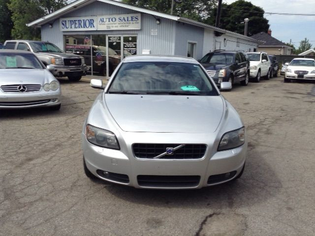  2006 Volvo C70 Fully Certified! Carproof verified! in Cars & Trucks in St. Catharines