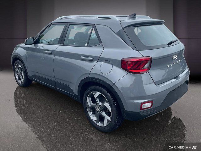 2022 Hyundai Venue Ultimate | NAV | Sunroof | Leather in Cars & Trucks in Cambridge - Image 4