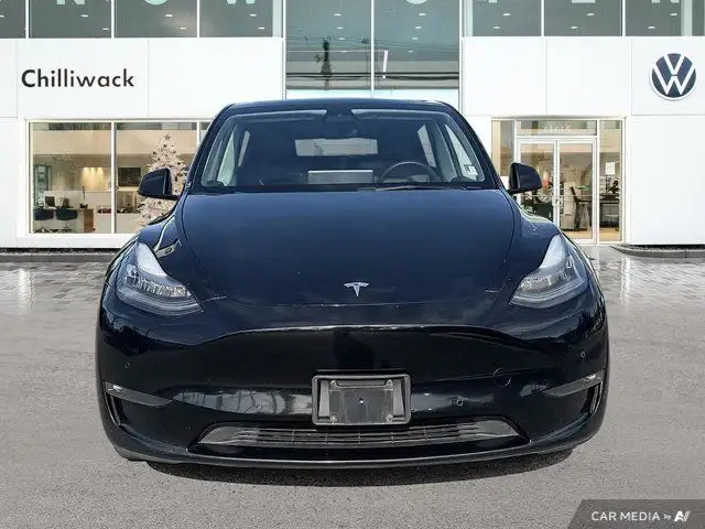2021 Tesla Model Y in Cars & Trucks in Chilliwack - Image 9