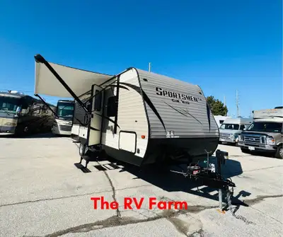 2018 K-Z Sportsmen 231 BHLE Family-Friendly Bunkhouse Trailer! Looking for a lightweight, family-fri...