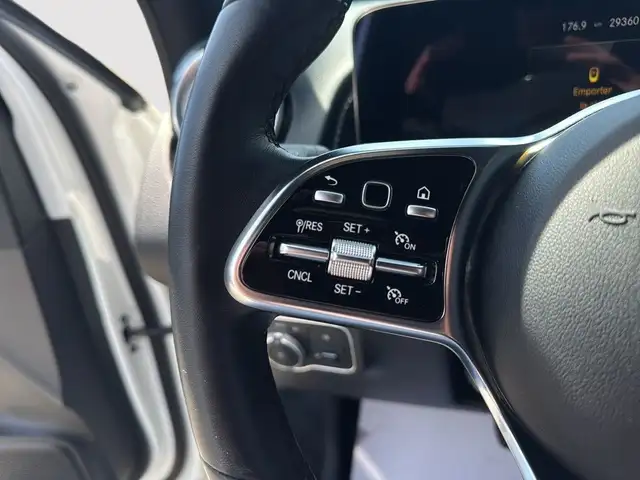 2023 Mercedes-Benz EQB EQB 250 TOIT PANO NAV CUIR CHAUFFANT ASSI in Cars & Trucks in Laval / North Shore - Image 14