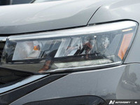 Enjoy the versatility and comfort of this 2024 Volkswagen Taos Comfortline, boasting a sleek Pure Gr... (image 9)