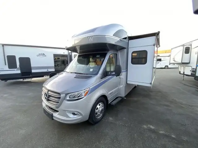 2025 Winnebago View 24T in RVs & Motorhomes in Abbotsford - Image 6