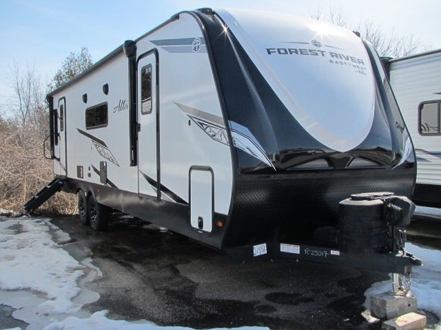 2025 EAST TO WEST ALTA 2850KRL-LOADED QUALITY LUXURY COACH-WOW! in Travel Trailers & Campers in Ottawa - Image 2