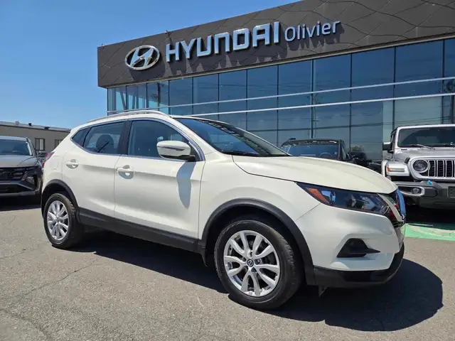2020 Nissan Qashqai SV AWD Toit ouvrant Volant &amp; bancs chauf in Cars & Trucks in Longueuil / South Shore - Image 2