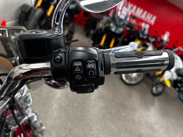 2016 Harley Davidson XL883 Superlow - V5794 - -No Payments for 1 in Street, Cruisers & Choppers in Markham / York Region - Image 18