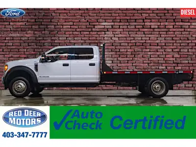 **ONE OWNER - ACCIDENT FREE** 35,626 KM This 2017 Ford F-550 4x4 Crew Cab XLT Deck is powered by a 6...