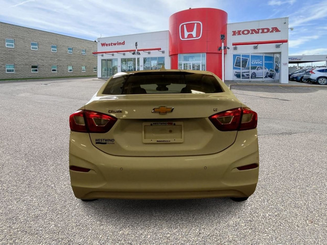 2018 Chevrolet Cruze LT Auto in Cars & Trucks in Lethbridge - Image 4