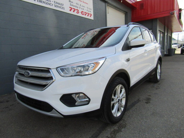  2018 Ford Escape Loaded Leather P. Seat & Hatch Priced to Sell! in Cars & Trucks in Swift Current - Image 2