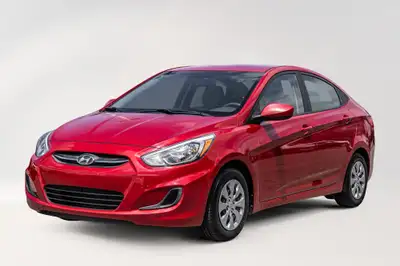 Nouvel Arrivage! La Hyundai Accent GL 2017 est une berline sous-compacte qui se distingue par sa fia...