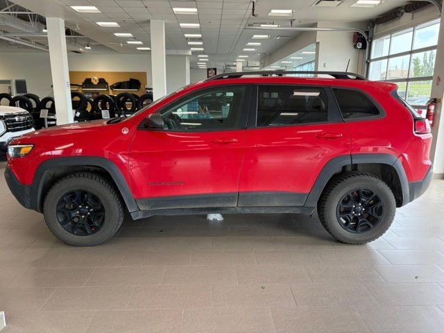 2019 Jeep Cherokee Trailhawk *Heated Seats* *Nav* in Cars & Trucks in Fort McMurray - Image 3