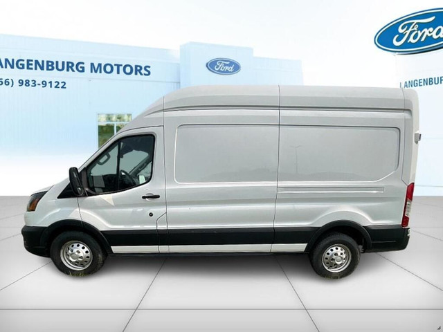 2022 Ford Transit Base in Cars & Trucks in Regina - Image 4