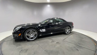 NAVIGATION, CONVERTIBLE HARDTOP, LEATHER SEATS, REAR PARKING AID, HEATED MIRRORS Meet the pinnacle o... (image 8)