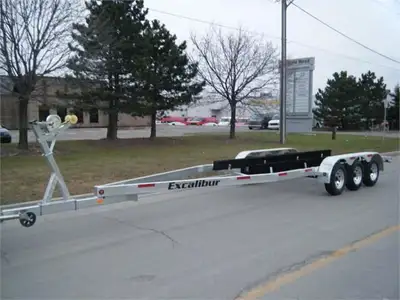 Excalibur BT12000 Tri Axle boat trailer. 12,900lbs total boat capacity. Fully welded tube steel cons...