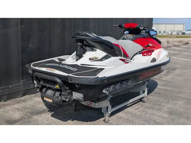 2011 Sea-Doo GTI WAKE 155 in Personal Watercraft in St. Catharines - Image 4