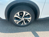 Nouvel Arrivage! La Subaru Outback Premier XT 2022 automatique est un VUS intermédiaire haut de gamm... (image 8)