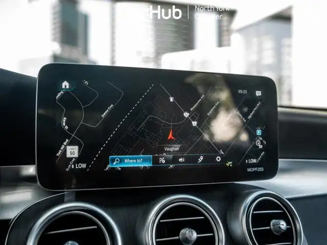 2022 Mercedes-Benz GLC 300 Panoramic Roof Night Package 360 in Cars & Trucks in City of Toronto - Image 27