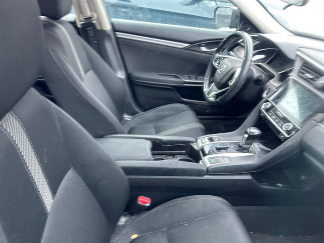 2018 Honda Civic Sedan EX-T - Sunroof - Heated Seats in Cars & Trucks in Moncton - Image 3