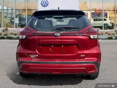 Only 23,200 Miles! This Nissan Kicks boasts a Regular Unleaded I-4 1.6 L/98 engine powering this Var...