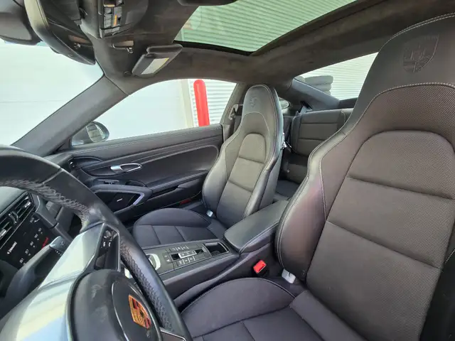 2019 Porsche 911 Carrera 4 **NO ACCIDENTS**LOW KMS**AWD**370H... in Cars & Trucks in Grande Prairie - Image 18