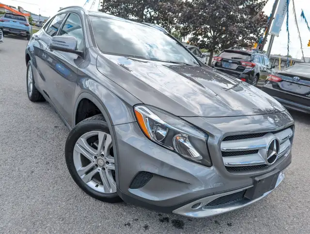 2017 Mercedes-Benz GLA 250 in Cars & Trucks in Ottawa - Image 7