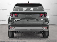 This Hyundai Tucson has a strong Regular Unleaded I-4 2.5 L/152 engine powering this Automatic trans... (image 4)