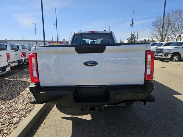 2024 Ford Super Duty F-250 SRW XL 4WD Crew Cab 8' Box, 6.8L V8 G in Cars & Trucks in St. Albert - Image 4