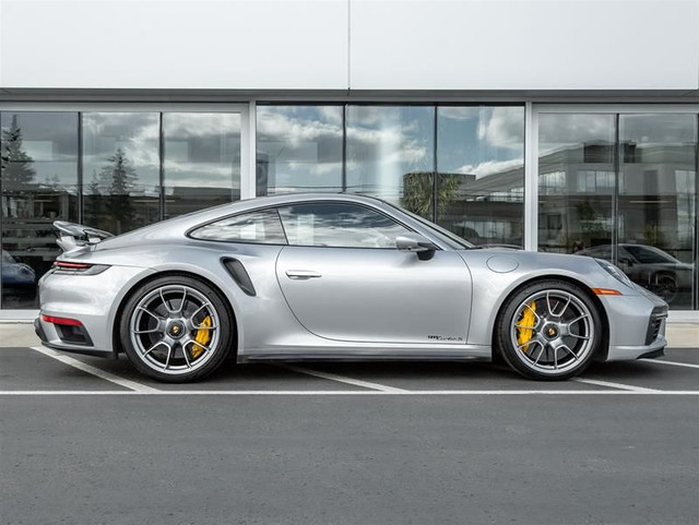 2021 Porsche 911 Turbo S Coupe PDK in Cars & Trucks in Markham / York Region - Image 3