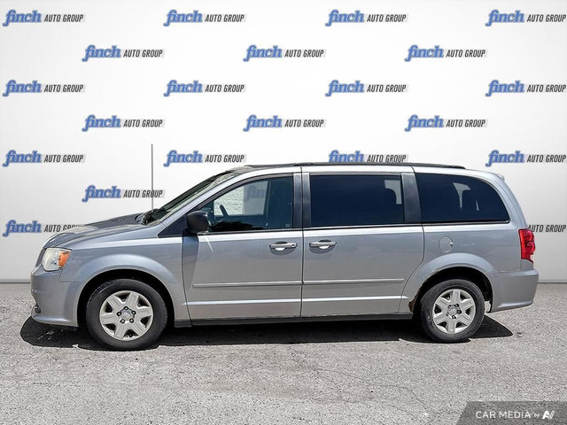 2013 Dodge Grand Caravan SE/SXT ONE OWNER | NO ACCIDENTS | ST... in Cars & Trucks in London - Image 4