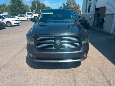 This vehicle is being sold AS IS/AS TRADED and is not represented as being in roadworthy condition,...