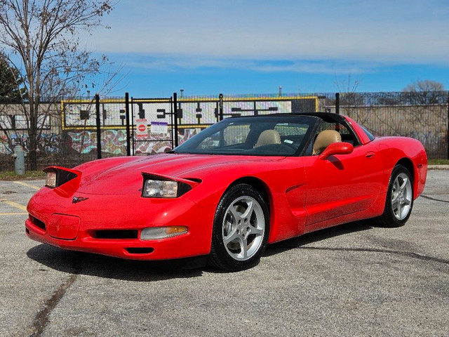 2001 Chevrolet Corvette COUPE-REMOVABLE TARGA-CERTIFIED-ALL STOC in Cars & Trucks in City of Toronto - Image 2