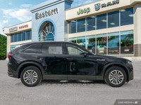 | Apple CarPlay/Android Auto | Heated Steering Wheel | Power Moonroof | Rear Parking Sensors | Brake... (image 5)