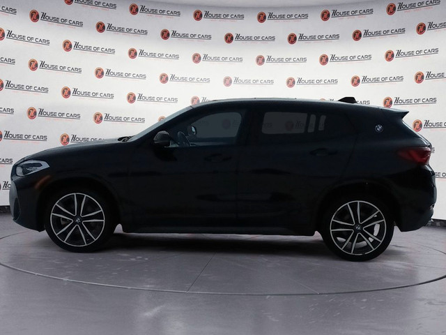 2022 BMW X2 xDrive28i Sports Activity Coupe in Cars & Trucks in Lethbridge - Image 2