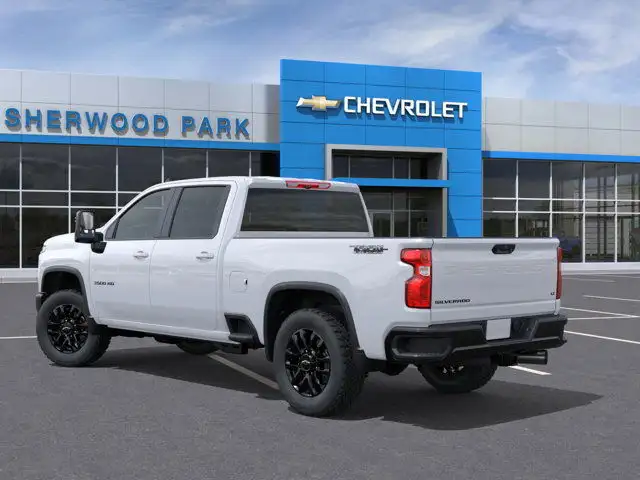 2025 Chevrolet Silverado 3500HD LT in Cars & Trucks in Strathcona County - Image 4