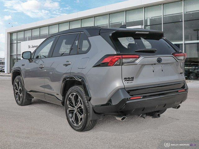 2024 Toyota RAV4 Prime XSE | CLEAN CARFAX | HEATED FRONT & in Cars & Trucks in Winnipeg - Image 3
