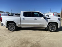 Perfect for those who understand the true capability of a refined truck, the 2023 GMC Sierra 1500 De... (image 9)