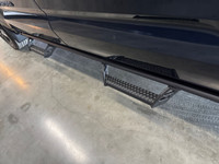 Le Toyota Tundra SR5 TRD Sport 2024 est une version dynamique et robuste du célèbre camion pleine gr... (image 7)