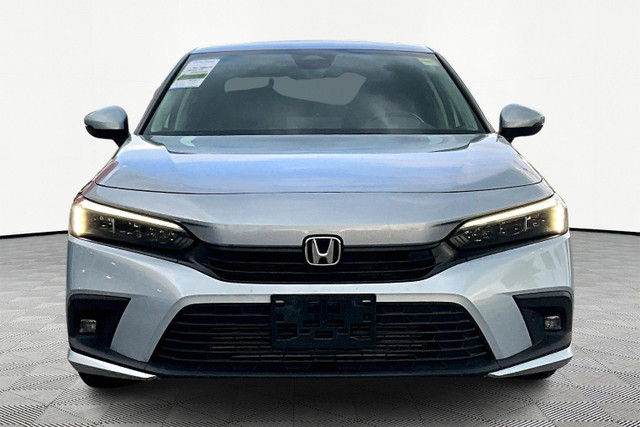 2022 Honda Civic Sedan Touring CVT in Cars & Trucks in Mississauga / Peel Region - Image 3
