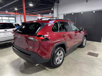 2023 Toyota RAV4 XLE AWD AUTO - CAMÉRA DE RECULONS - TOIT OUVRANT - JANTES EN ALUMINIUM NIV: 2T3R1RF... (image 2)