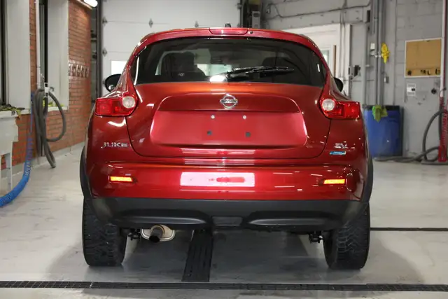 2014 Nissan Juke SV in Cars & Trucks in City of Montréal - Image 6