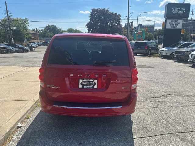 2013 Dodge Grand Caravan 4dr Wgn Crew in Cars & Trucks in Mississauga / Peel Region - Image 4