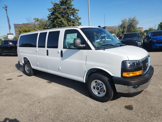 2025 GMC Savana Passenger LT in Cars & Trucks in Mississauga / Peel Region - Image 3