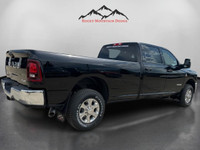 JUST ARRIVED! 2025 RAM 3500 CREW CAB BIGHORN 8FT BOX WITH 6.7 CUMMINS, 8 SPEED TORQUEFLITE TRANSMISS... (image 4)