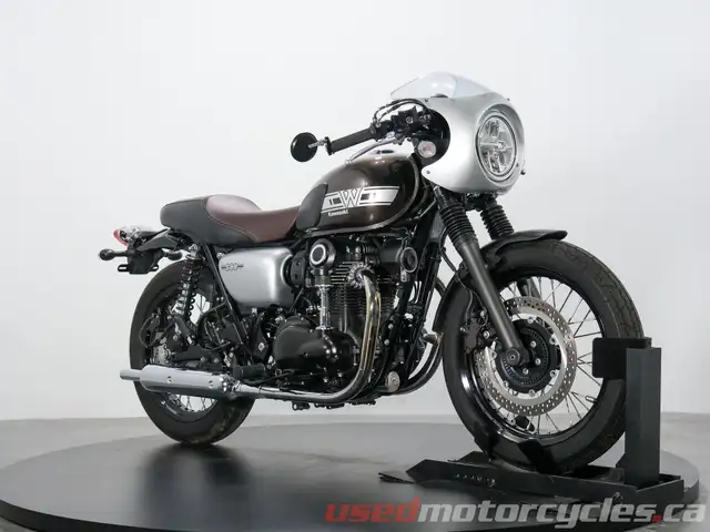 2019 Kawasaki W800 CAFE in Street, Cruisers & Choppers in Kelowna - Image 2