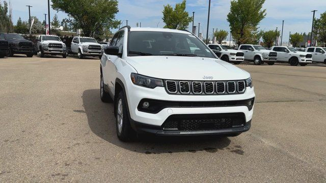 2025 Jeep Compass North | 8.4 Inch Touchscreen | Apple CarPlay in Cars & Trucks in Edmonton - Image 4