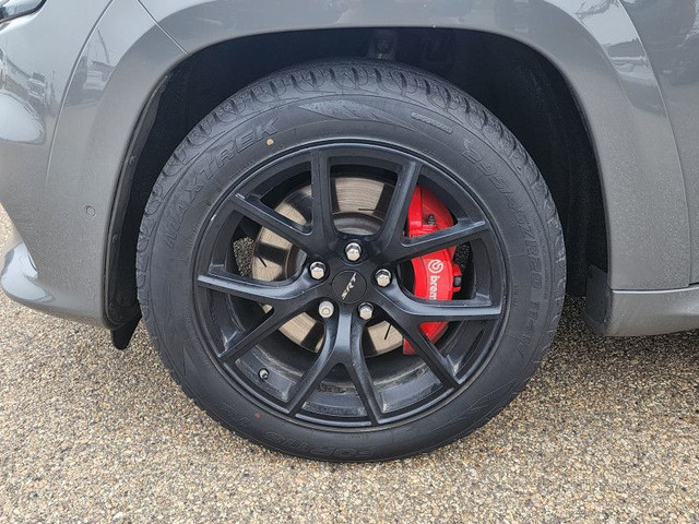 2019 Jeep Grand Cherokee SRT 6.4L V8 | PANORAMIC SUNROOF | WINTE in Cars & Trucks in St. Albert - Image 4